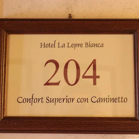 La Lepre Bianca 加廖