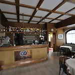 Ξενοδοχείο La Lepre Bianca 3*